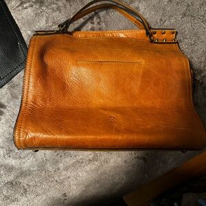 C&C California  Leather tote bag (GUC)